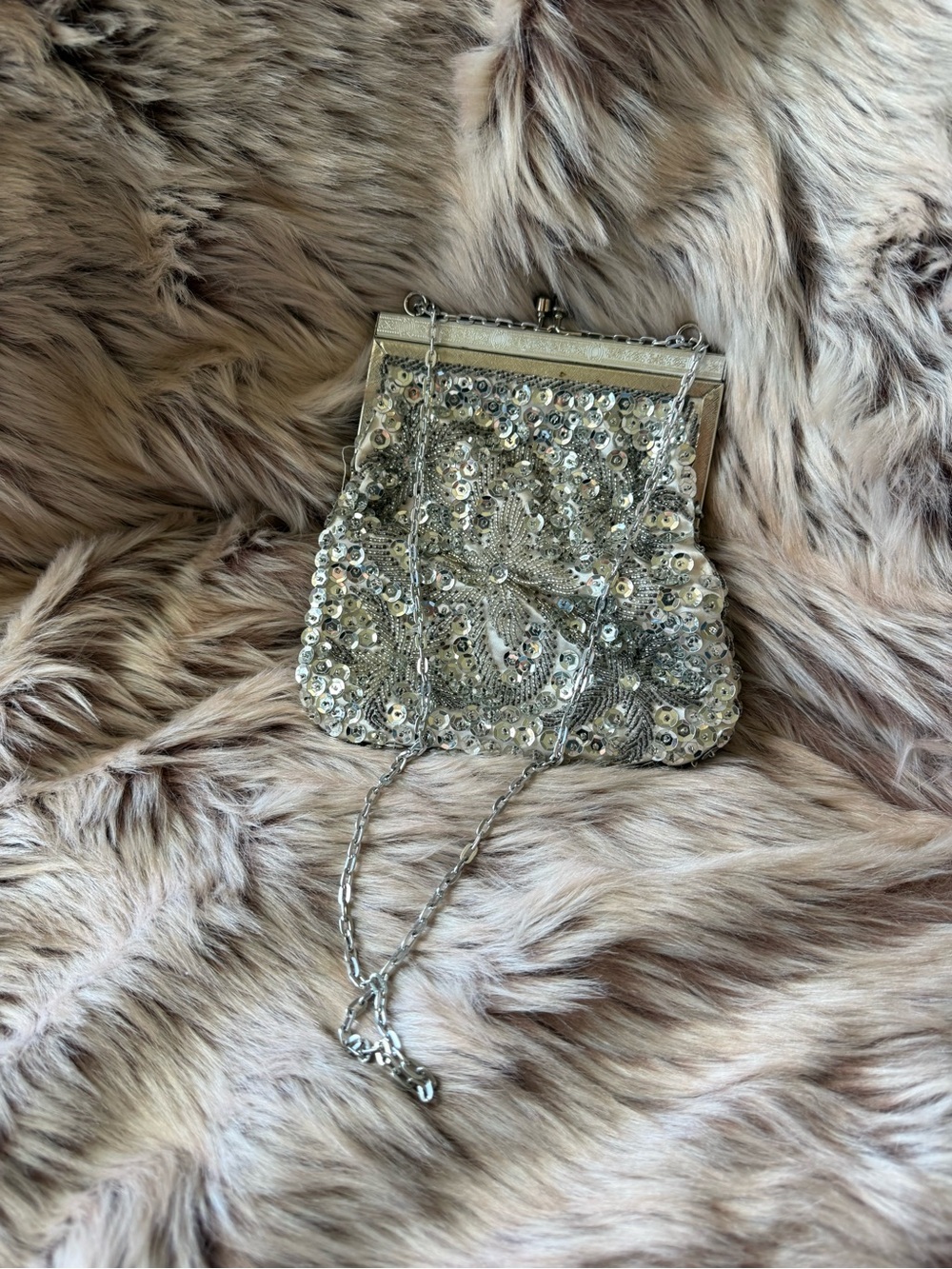 Vintage Silver Beaded Sequin Evening Clutch Bag flexible handle strap Safram